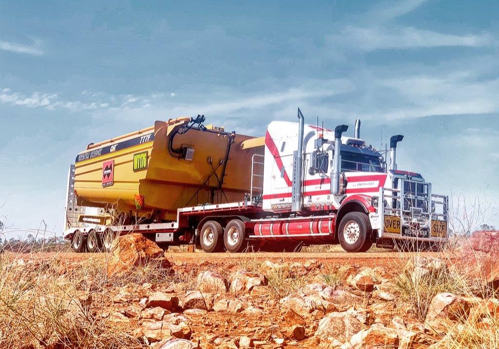 SJH on the move! Carrying a huge 777 Water Tank to Karratha!
