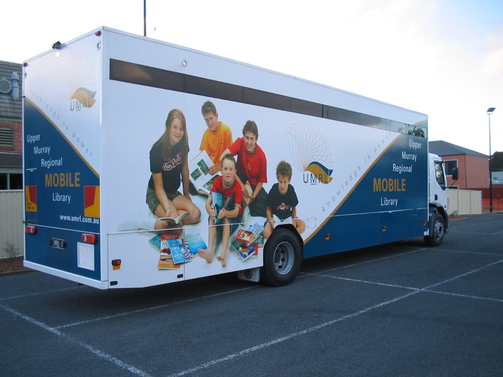 Rigid Truck Based Mobile Libraries & Bookmobiles – Gallery